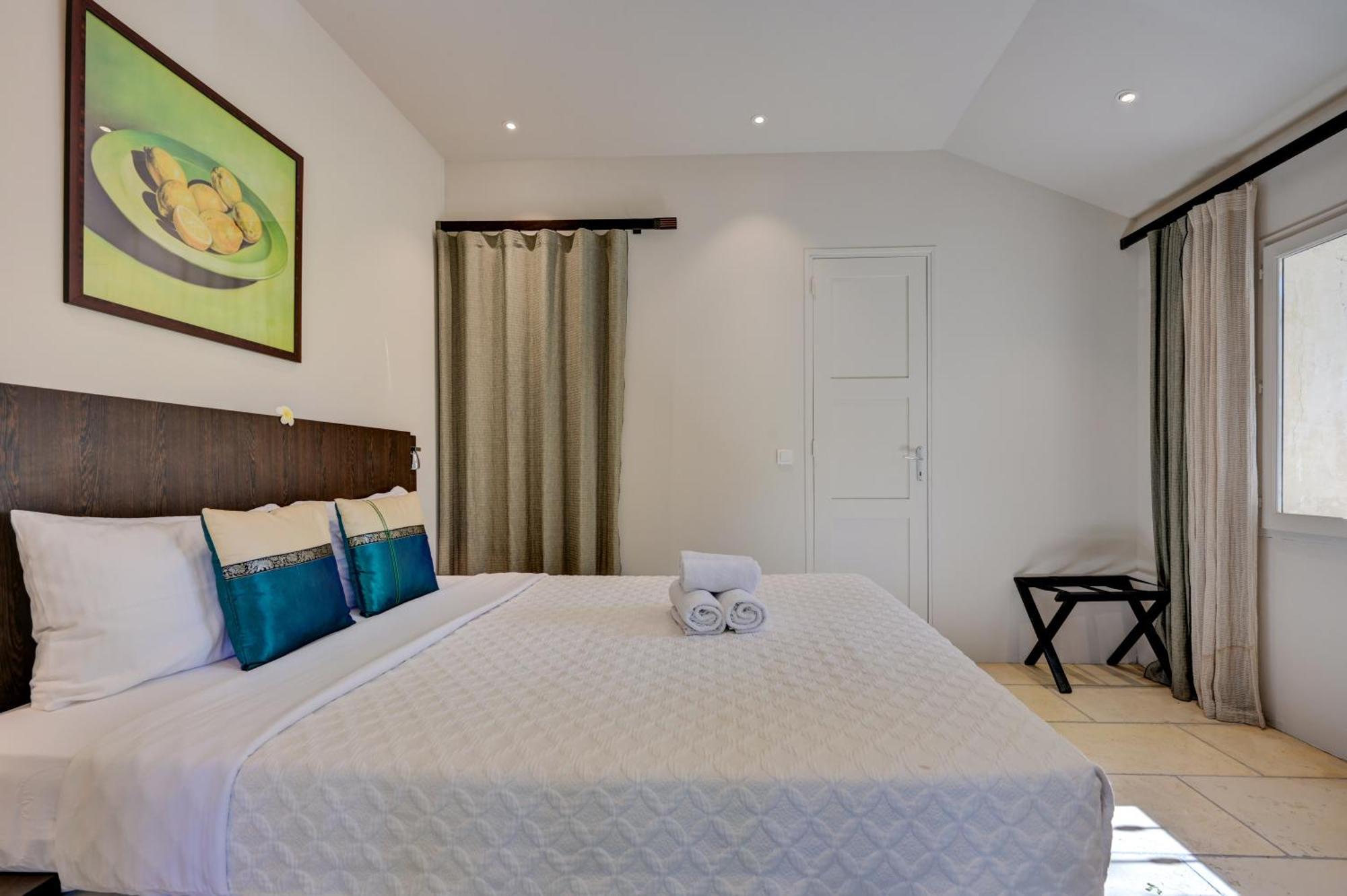 Hostellerie Le Paradou Lourmarin Buitenkant foto